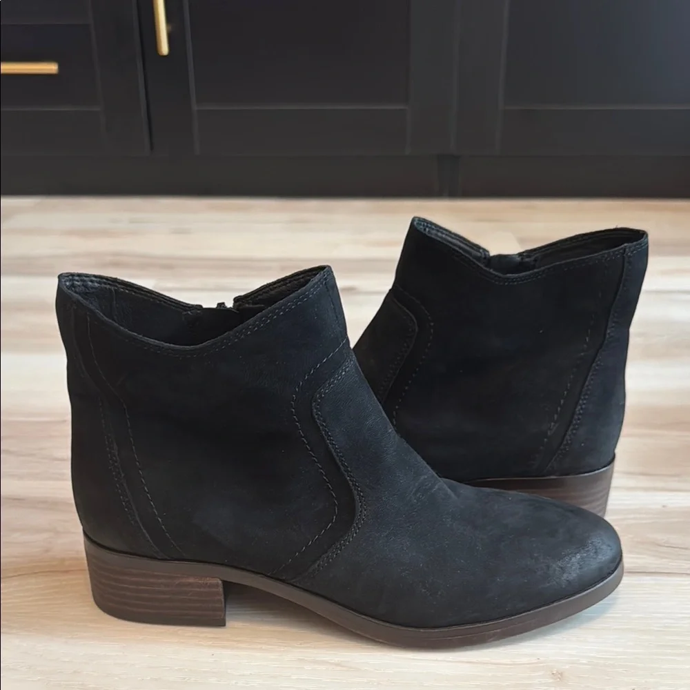 Lucky Brand Pattrik Suede Booties Black Western Boho Ankle Boots Size 8
